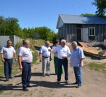 Владимир Плотников проверил ход модернизации ФАПа и реконструкции отделения почты в Волгоградской области