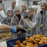 Волгоградские ученики и родители посмотрели, где и как производят продукты для школьных столовых - ИА Высота 102.0