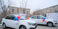 В Волгограде вручили автомобили участникам СВО - Газета Волгоградская правда