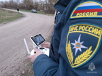 Сотрудники чрезвычайного ведомства ведут воздушный мониторинг обстановки