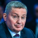 Падение обломков БПЛА на жилой дом в Волгограде: эвакуация завершена