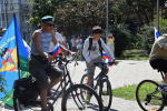 Волгоградцы отметили День Российского флага масштабным велопробегом