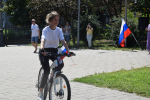Волгоградцы отметили День Российского флага масштабным велопробегом