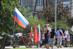 Волгоградцы отметили День Российского флага масштабным велопробегом