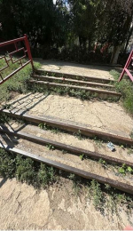 Депутаты решают проблему городских лестниц