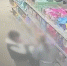 В Волжском задержали двух девочек-подростков за кражу из магазина: ВИДЕО - Volganet.Net