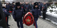 Непокоренный плацдарм: в Волгограде почтили память героев Сталинградской битвы - Городская Дума