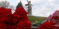 Память о мужестве защитников Сталинграда навсегда в наших сердцах - Городская Дума