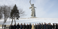 Руководитель регионального управления СКР и сотрудники ведомства приняли участие в памятных мероприятиях, посвященных годовщине победы в Сталинградской битве - Следственный комитет